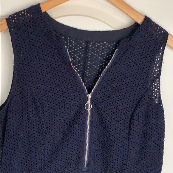 Flirty blue dress with zipfront detail - Picture 3 of 4